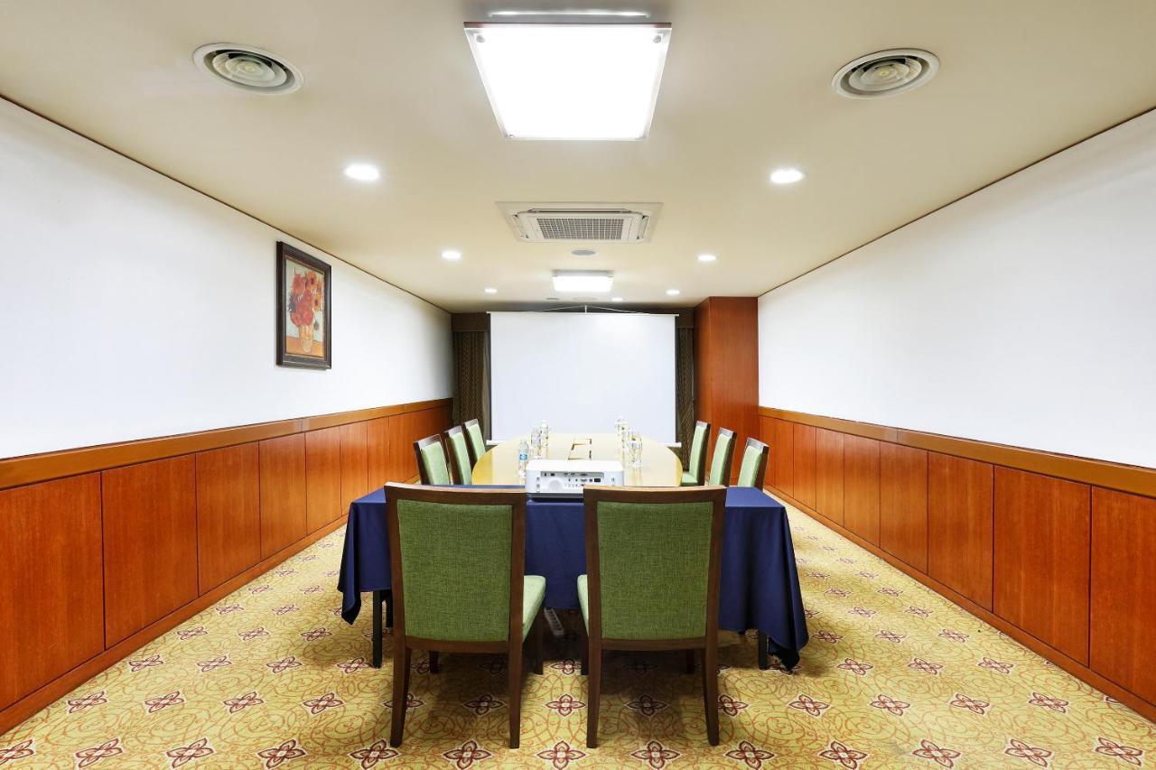 Best Western Premier Incheon Airport Hotel Exterior foto